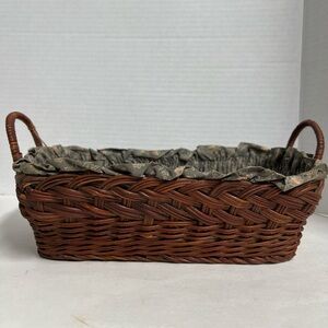 Country House Basket Lined Gray Floral